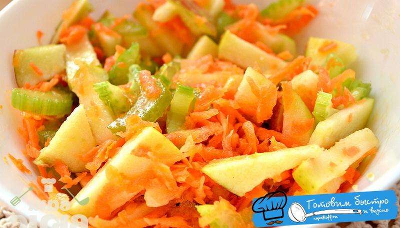 Как быстро приготовить салат с морковью и яблоками
