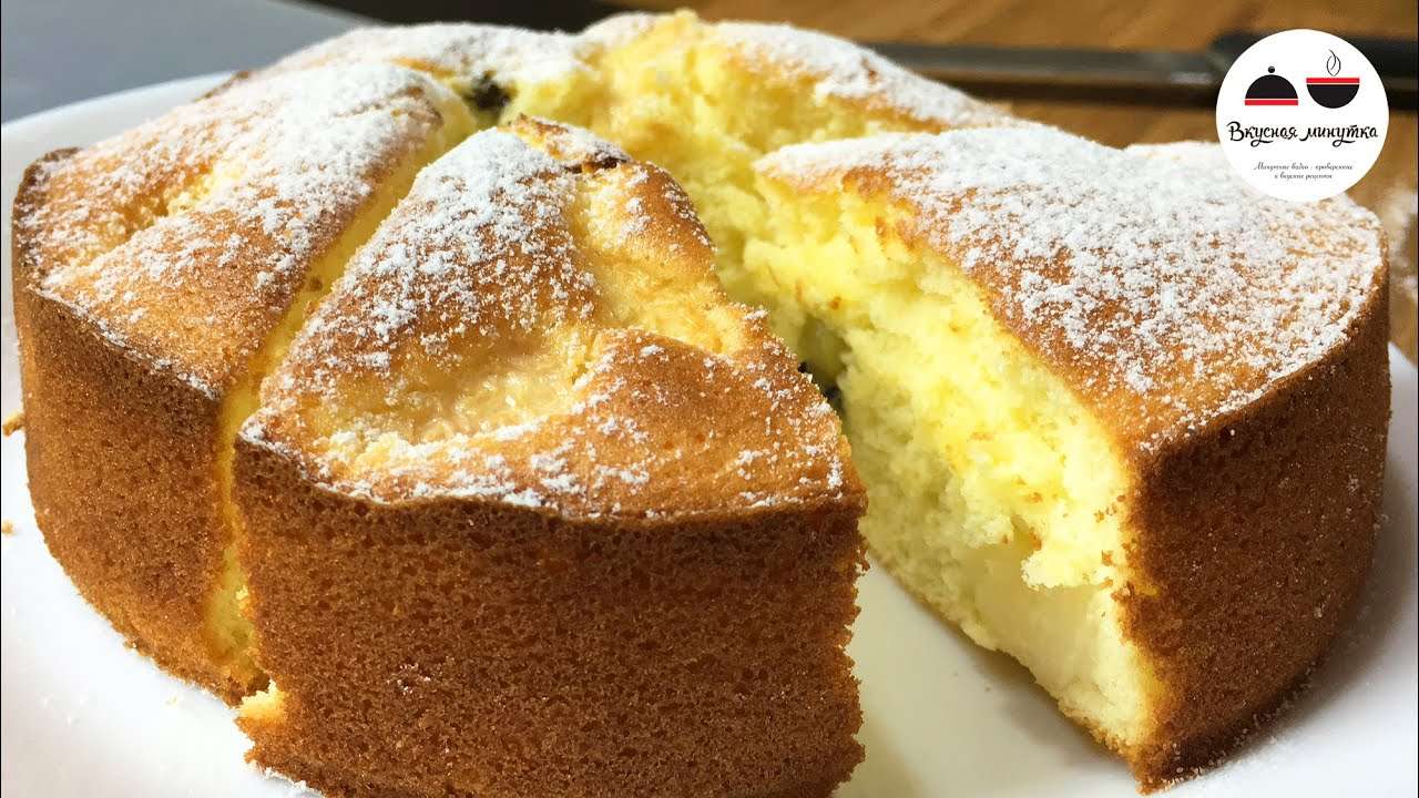 Простейший вкуснейший бисквитный пирог  Можно готовить с любыми фруктами  Sponge cake