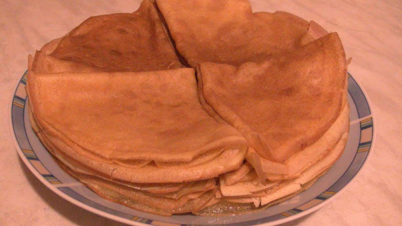Тонкие блинчики на молоке с масляной начинкой/ Sweet pancakes with milk