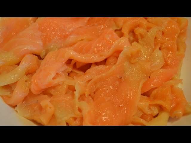 Засаливаем мясо лосося / Meat salted salmon