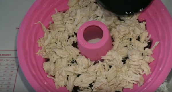 Заливное из мяса курицы - видео с рецептом